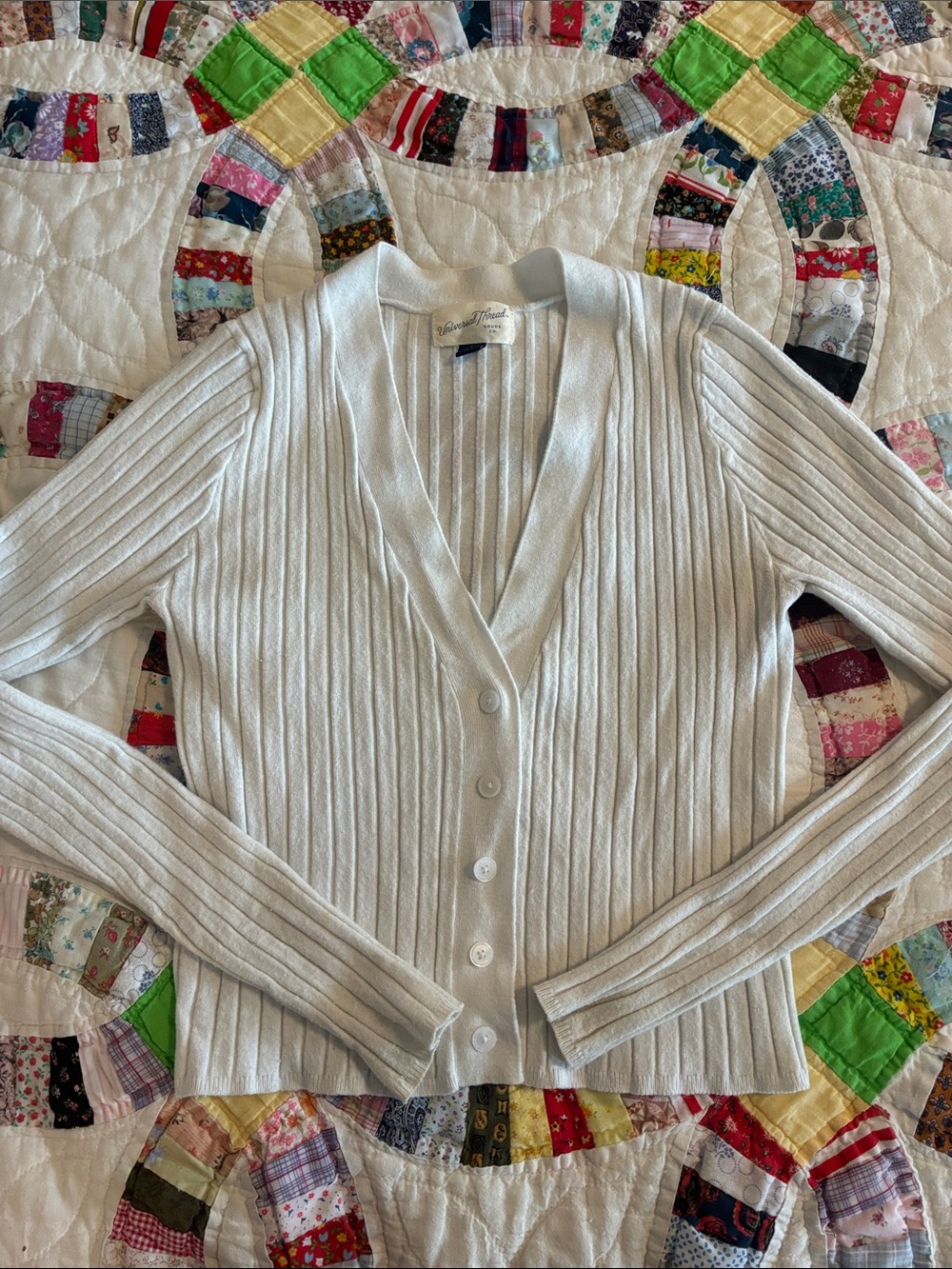 Universal Thread white cardigan ribbed v-neck small coquette girlhoodcore